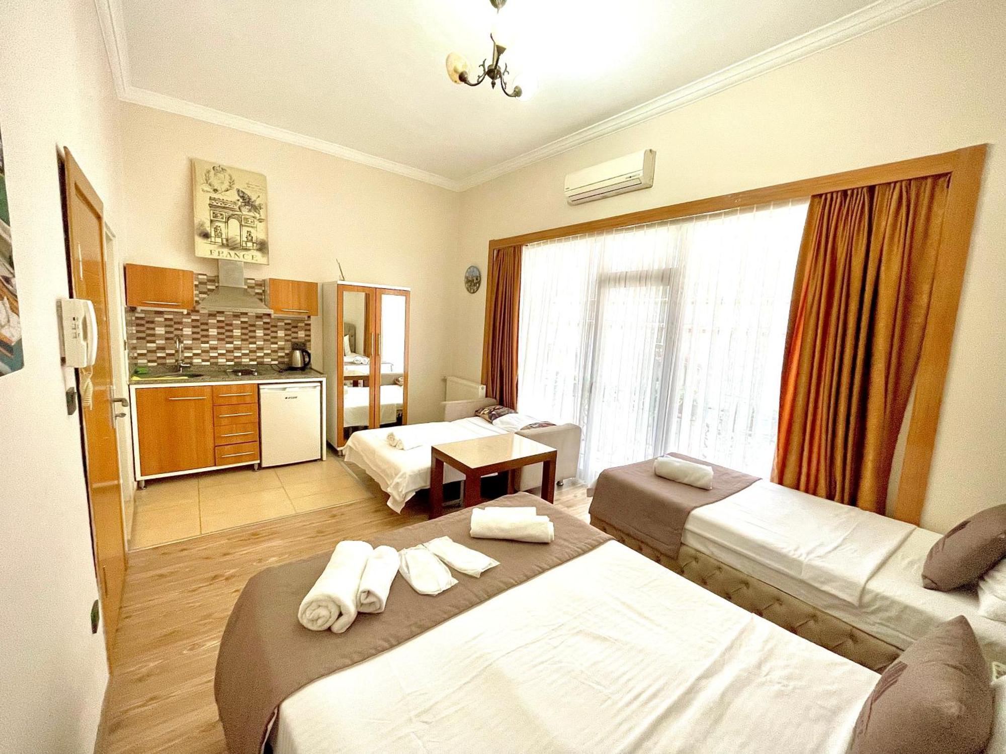 Elegance Aparts Cihangir Istanbul Exterior photo